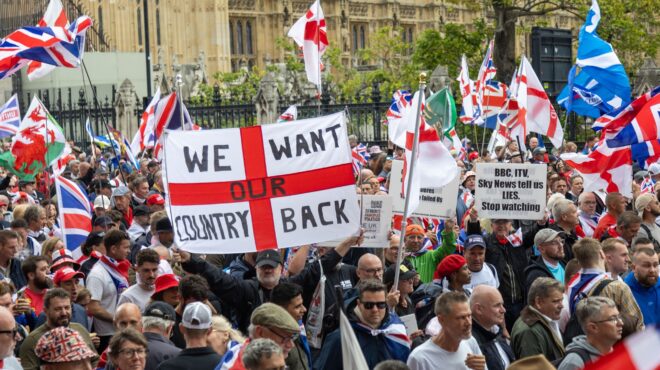 βρετανία-απάντηση-στάρμερ-στον-μασκ-563814733