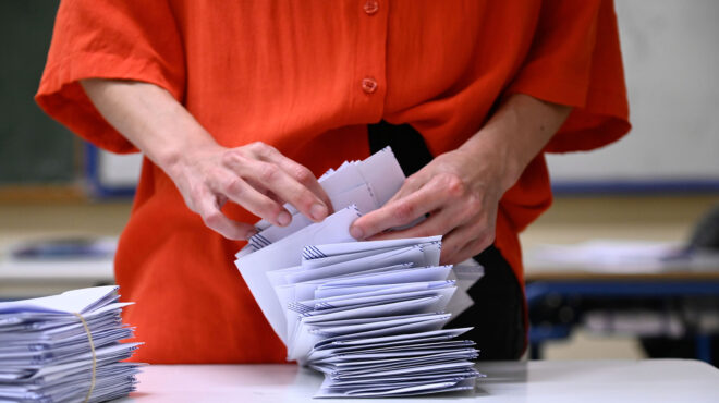 τι-θέλουν-σήμερα-οι-κεντρώοι-του-κυρι-563827522