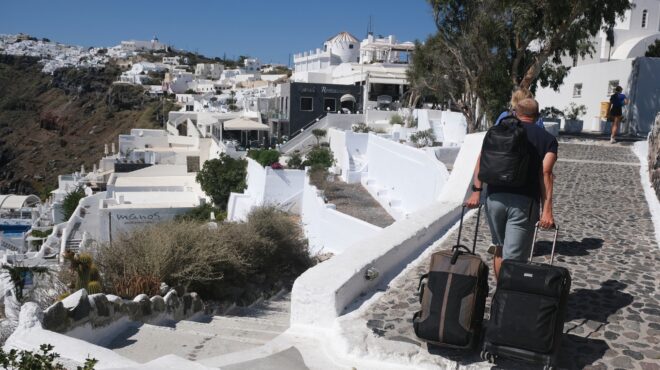 οι-10-φορολογικές-υποχρεώσεις-των-ιδιοκ-563840911