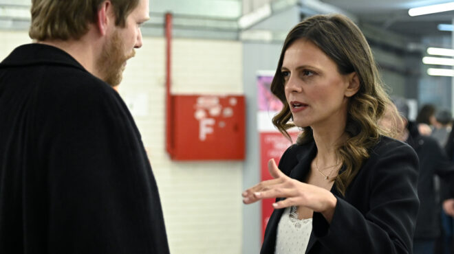 αχτσιόγλου-οι-δύο-άξονες-αρχής-με-φό-563828491