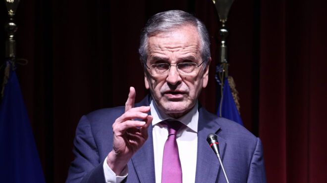 φουντώνουν-τα-σενάρια-για-κόμμα-από-το-563824912