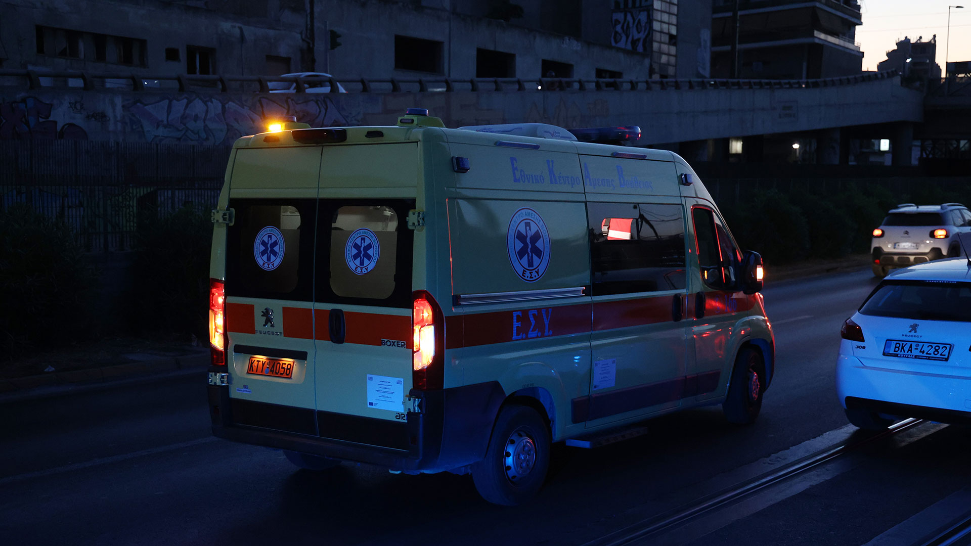 «Ξαφνικά το τραμ έπεσε πάνω στο λεωφορείο» – Μαρτυρία στην «Κ»-1