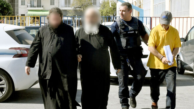 καλάβρυτα-ο-ηγούμενος-ήθελε-να-πουλή-563808229