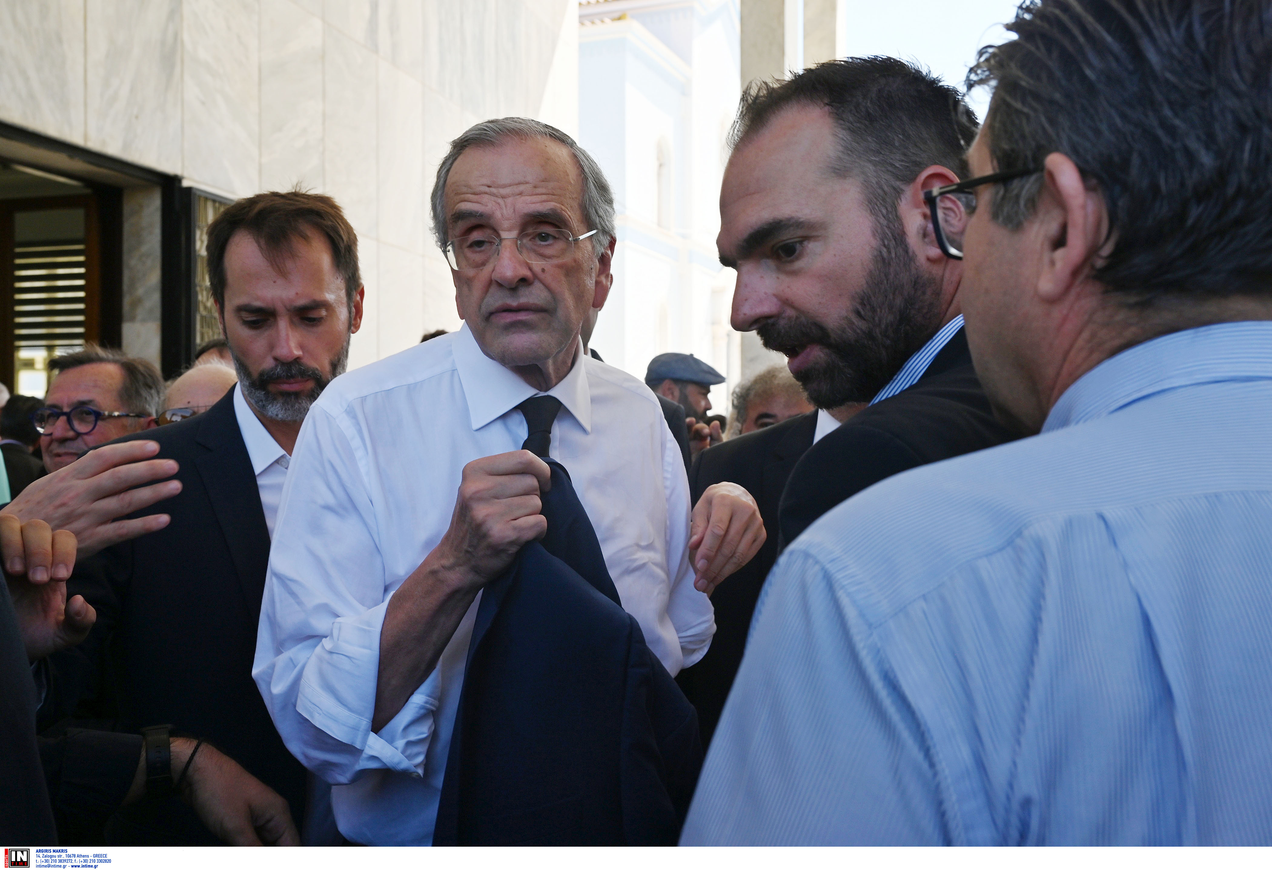 Λένα Σαμαρά: Στο Α’ Νεκροταφείο η οικογένειά της για το μνημόσυνο-1