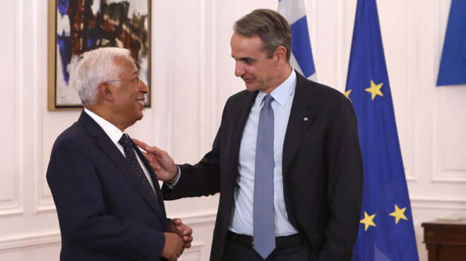 μητσοτάκης-σε-κόστα-δεν-μπορούν-να-μετ-563813437