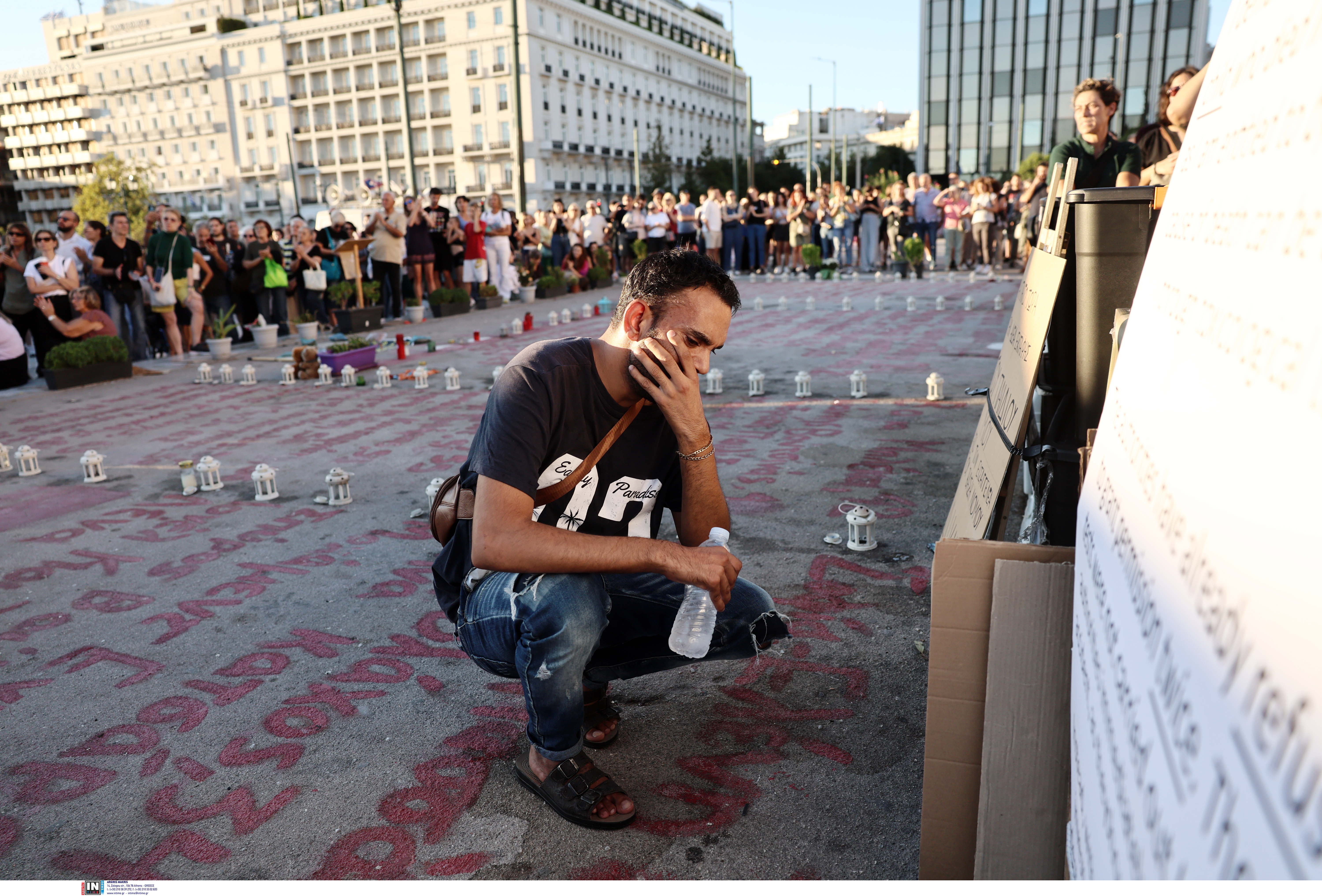 Τέμπη:  Συγκέντρωση αλληλεγγύης στο Σύνταγμα για τον απεργό πείνας Πάνο Ρούτσι-3