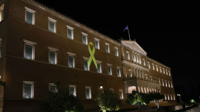 το-σύμβολο-της-μάχης-κατά-του-παιδικού-563829676