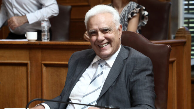 οπεκεπε-επίθεση-σαλάτα-στην-ευρωπαϊκ-563831509