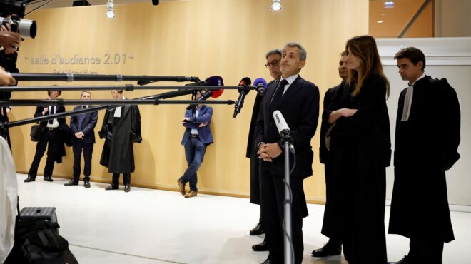 στη-φυλακή-με-το-κεφάλι-ψηλά-ο-σαρκοζ-563833879