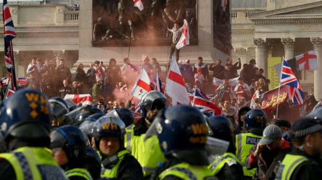 η-επανάσταση-των-παμπ-563824210