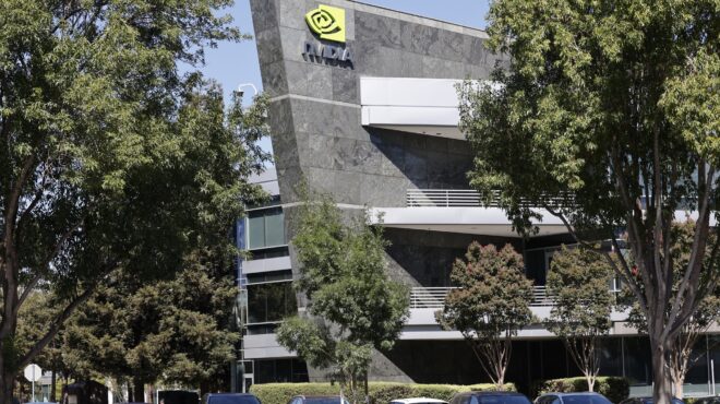 οι-κολοσσοί-τεχνολογίας-σηκώνουν-το-β-563832310