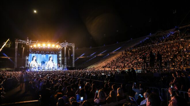 ενθουσιασμός-και-συγκίνηση-στη-συναυ-563796637