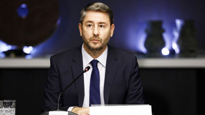 n-ανδρουλάκης-για-εθνική-μας-κάνατε-πε-563813104