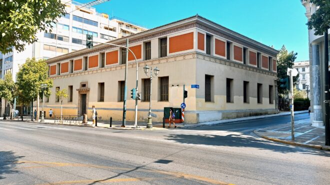 η-άδοξη-πορεία-ενός-ιστορικού-κτιρίου-563814826