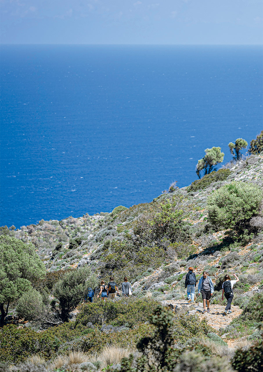 Ακρωτήρι Χανίων: Μια πεζοπορική διαδρομή ανάμεσα σε φύση και μύθους-4