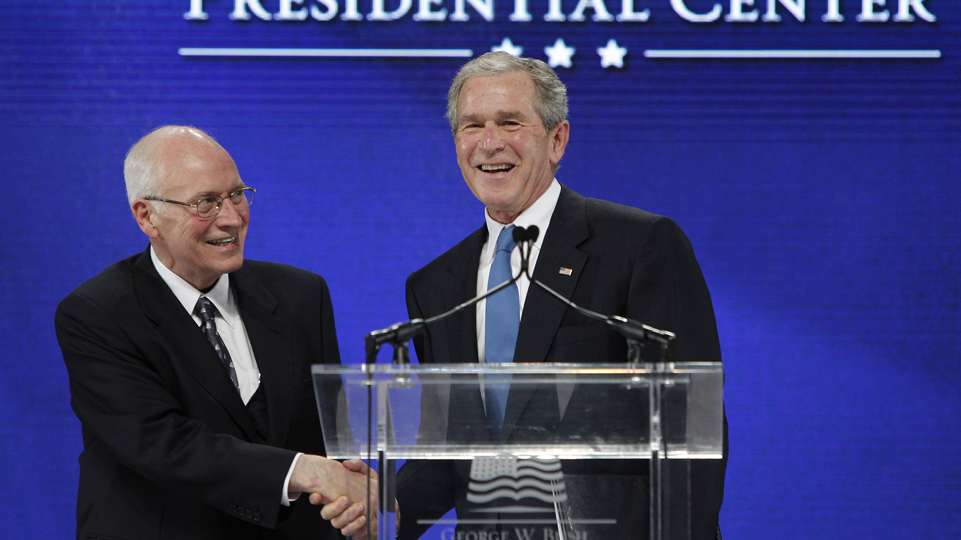 «Καταραμένες» φιλίες στο Οβάλ Γραφείο-3