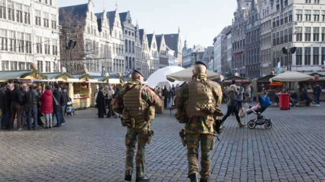 το-παράδοξο-του-βελγίου-οι-πολίτες-νιώ-563839432