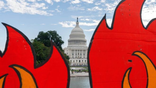 ηπα-επιστήμονες-παρωδία-η-έκθεση-563793814