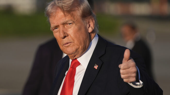 τραμπ-o-ύποπτος-για-τη-δολοφονία-του-τ-563809588