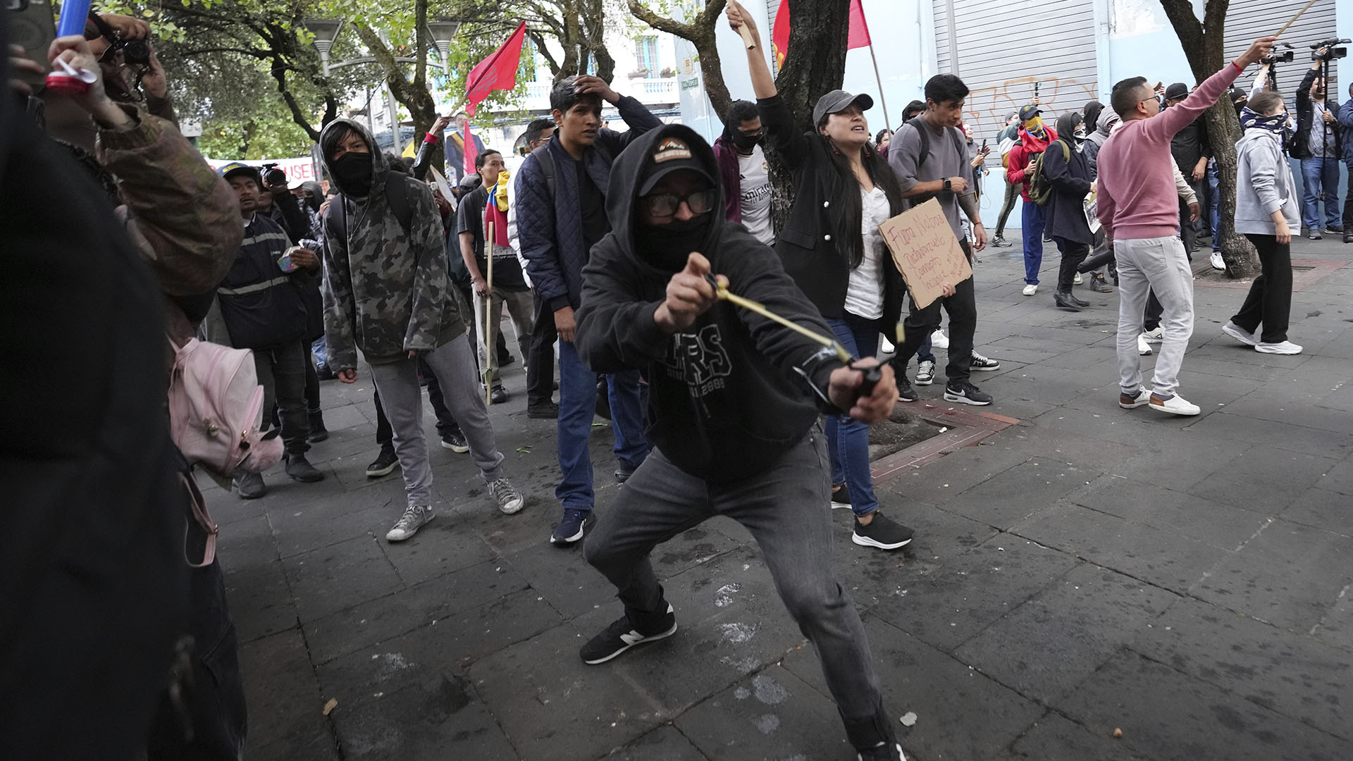 Ισημερινός: Κατάσταση έκτακτης ανάγκης εξαιτίας κινητοποιήσεων και αποκλεισμών δρόμων-2