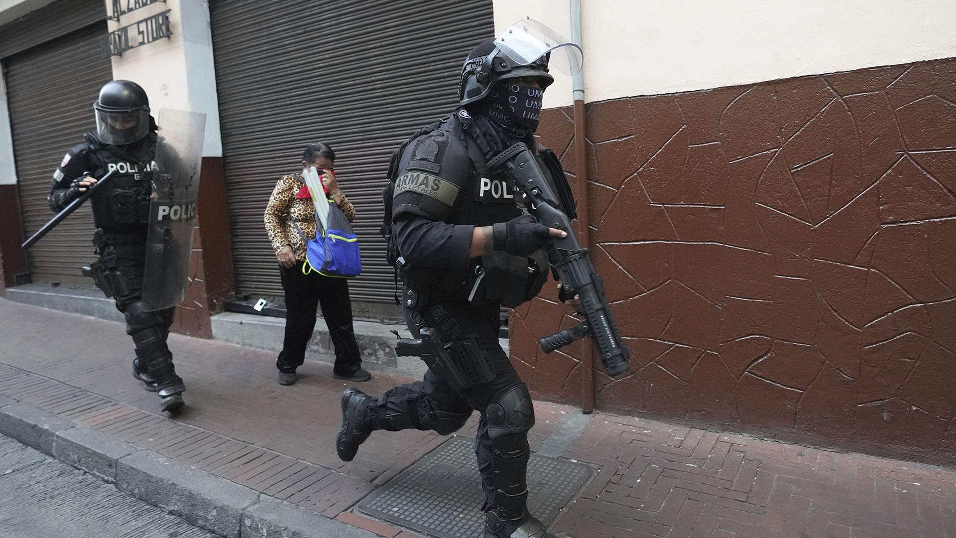 Ισημερινός: Κατάσταση έκτακτης ανάγκης εξαιτίας κινητοποιήσεων και αποκλεισμών δρόμων-1