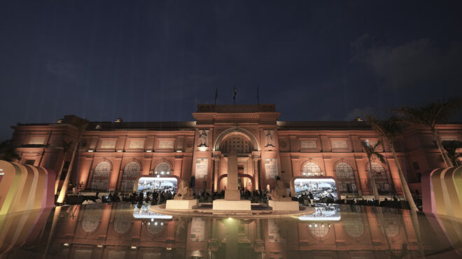 οργή-στην-αίγυπτο-μετά-την-κλοπή-κοσμή-563826595