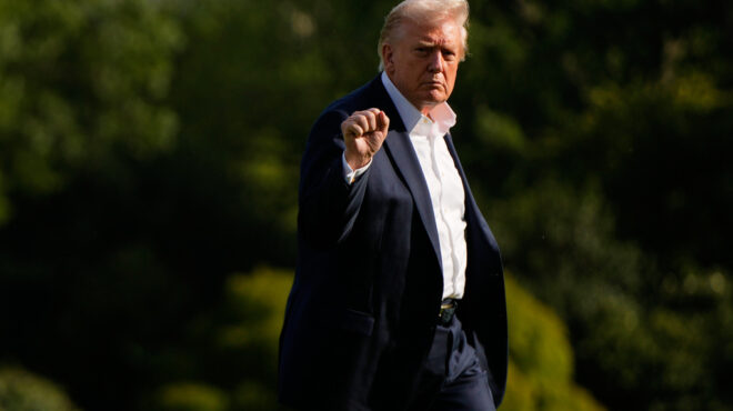 ο-τραμπ-θέλει-δασμούς-σε-έπιπλα-που-κατ-563839732