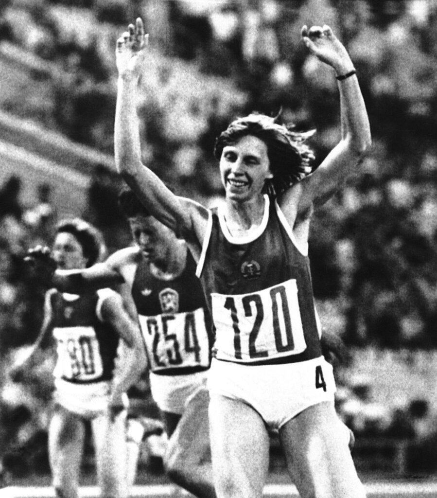 Η αθλήτρια που ακούμπησε το στοιχειωμένο ρεκόρ της Κοχ-1