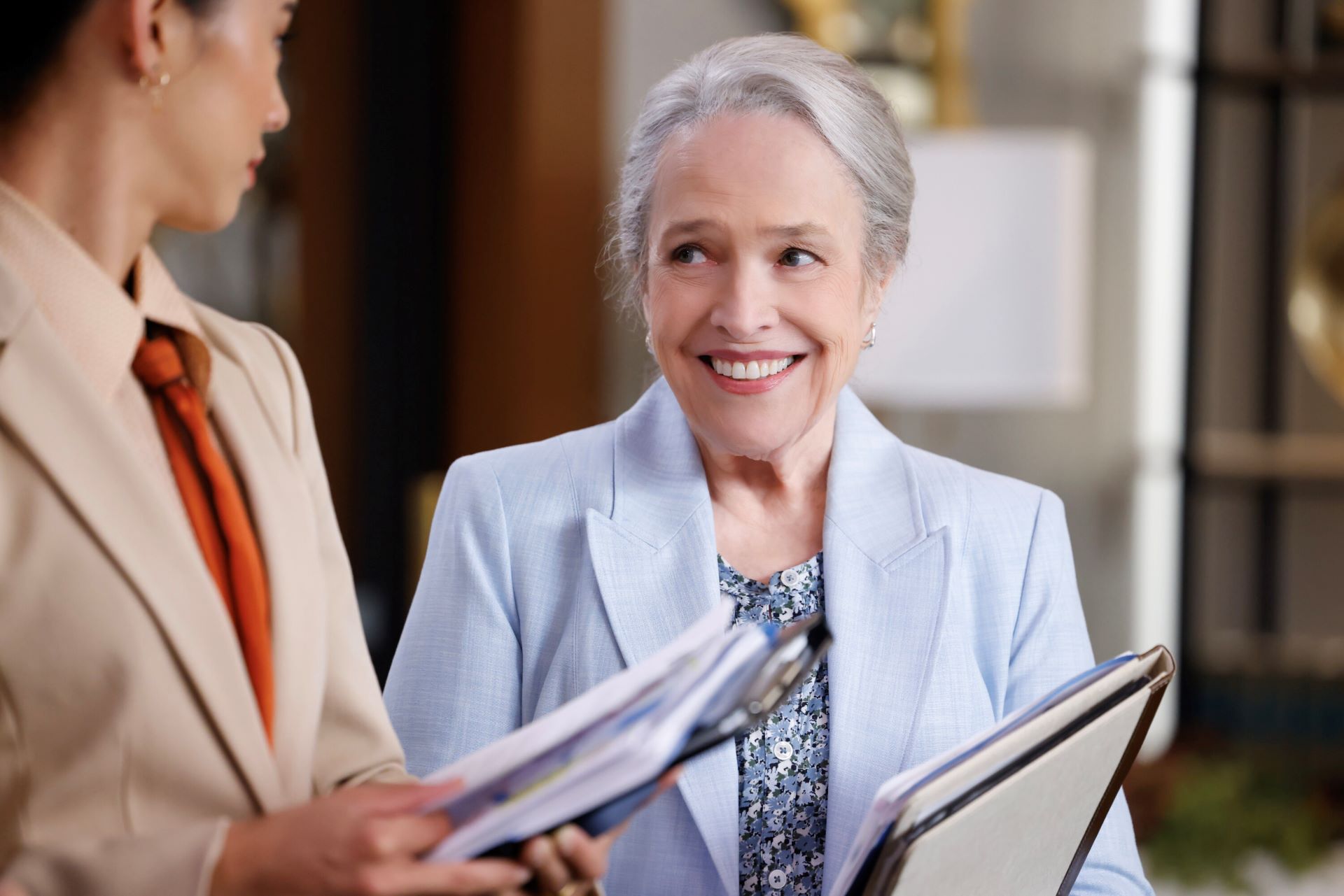 COSMOTE TV: Οκτώβριος με το πολυαναμενόμενο «Hotel Costiera» και τα βασισμένα σε αληθινά γεγονότα «The Gray House» και «The Hack»-3