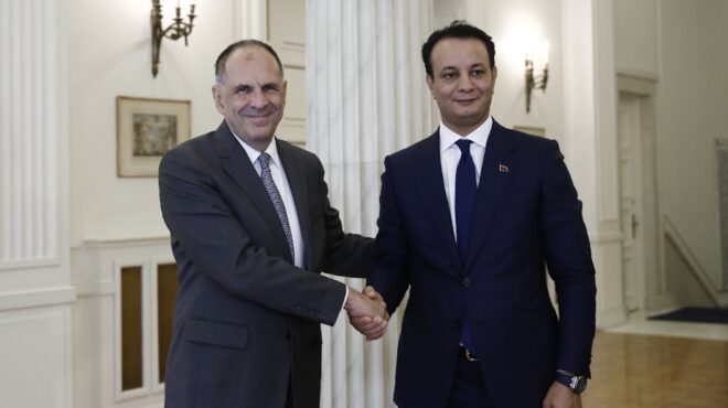 συνάντηση-γ-γεραπετρίτη-με-υιό-χαφτάρ-563802178