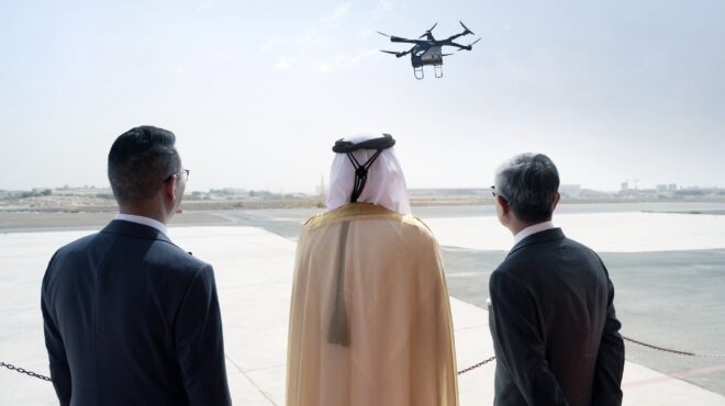 στα-εμιράτα-η-πρώτη-δοκιμαστική-πτήση-563809264