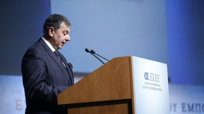 κ-χατζηδάκης-η-αύξηση-των-εισοδημάτων-563801026