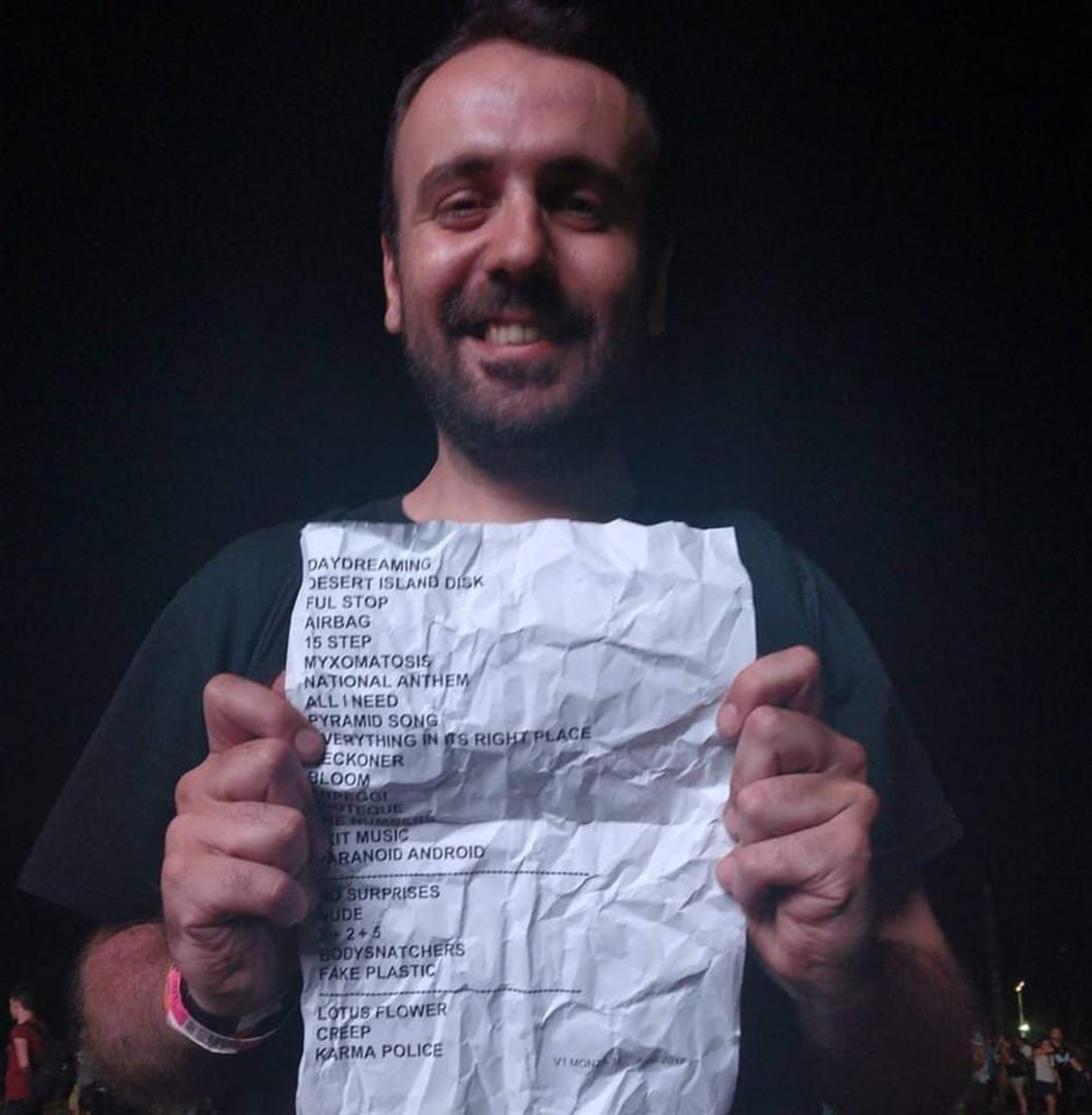 «Οι Radiohead γίνονται σοφοί πάνω στη σκηνή»-3