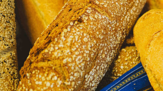 πολύσπορο-ψωμί-από-τη-μονή-παντοκράτο-563824930