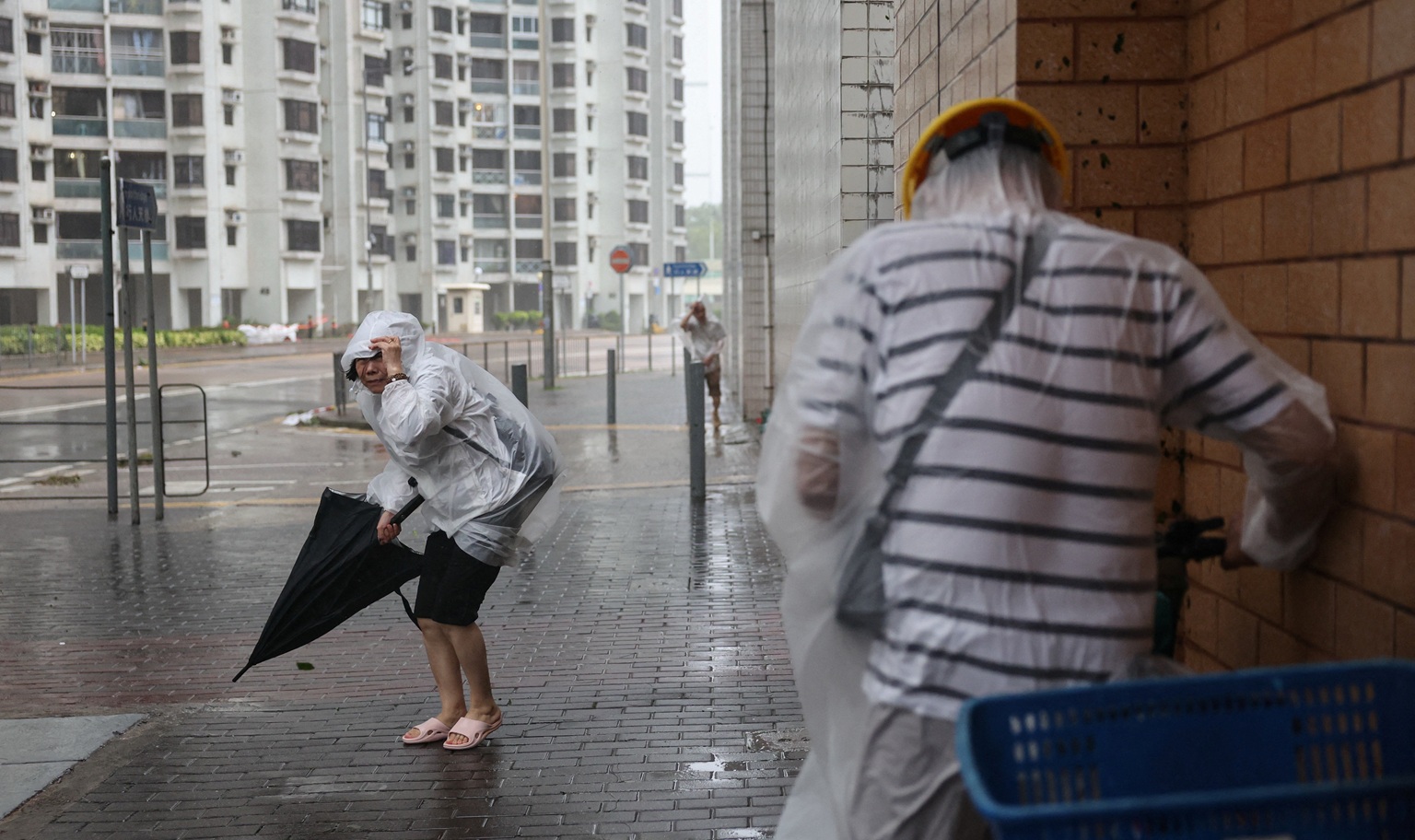 Ο τυφώνας Ραγκάσα σκότωσε 14 ανθρώπους στην Ταϊβάν και απειλεί την Κίνα-1