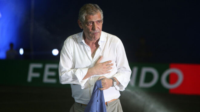 φερνάντο-σάντος-ενα-τσαλακωμένο-φι-563802421