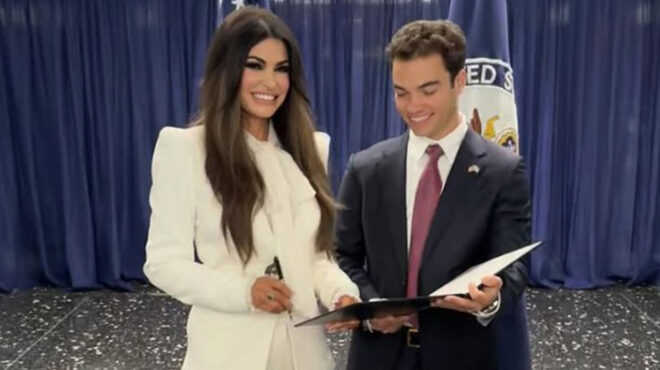 η-κίμπερλι-γκίλφοϊλ-ορκίστηκε-πρέσβη-563840389