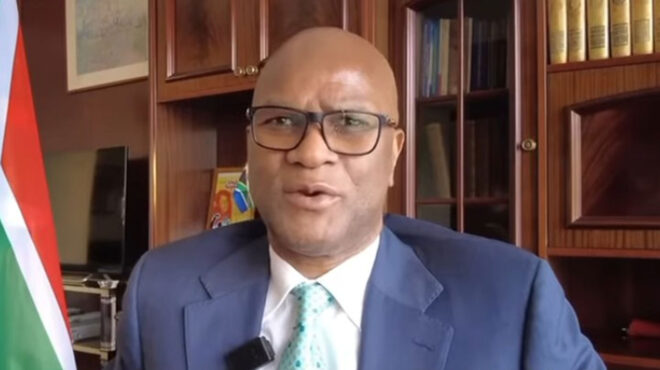 μυστήριο-με-τον-θάνατο-του-νοτιοαφρικ-563841928