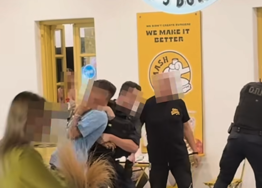 μύκονος-συμπλοκή-αστυνομικών-με-τουρ-563794342