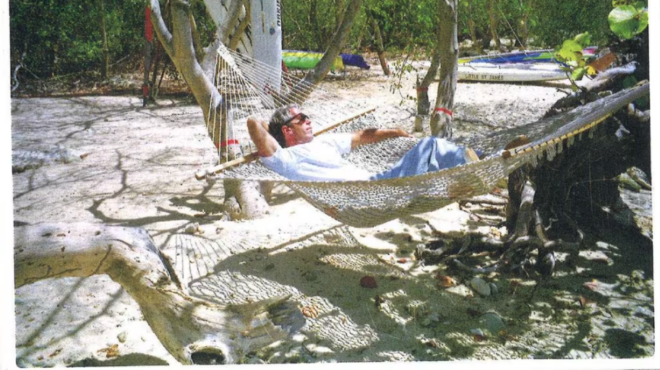 προσωπικές-φωτογραφίες-και-υπονοούμ-563804281