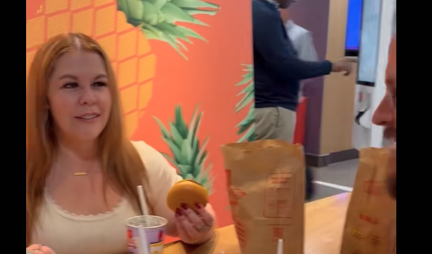 αμερικανοί-δοκιμάζουν-mcdonalds-για-πρώτη-φ-563822761