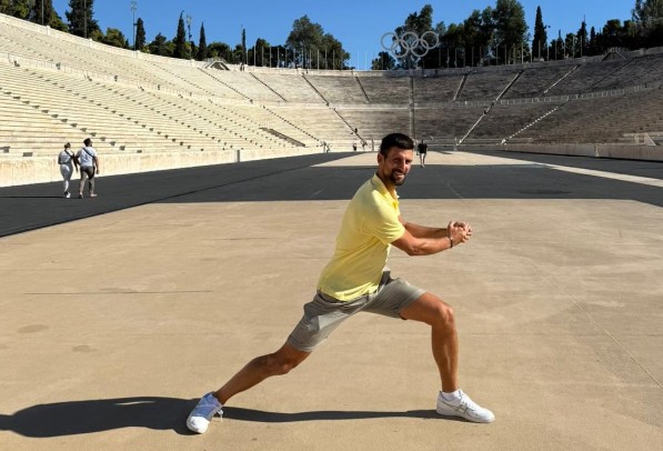Τζόκοβιτς: Βόλτα και φωτογραφίες στο Παναθηναϊκό Στάδιο-1