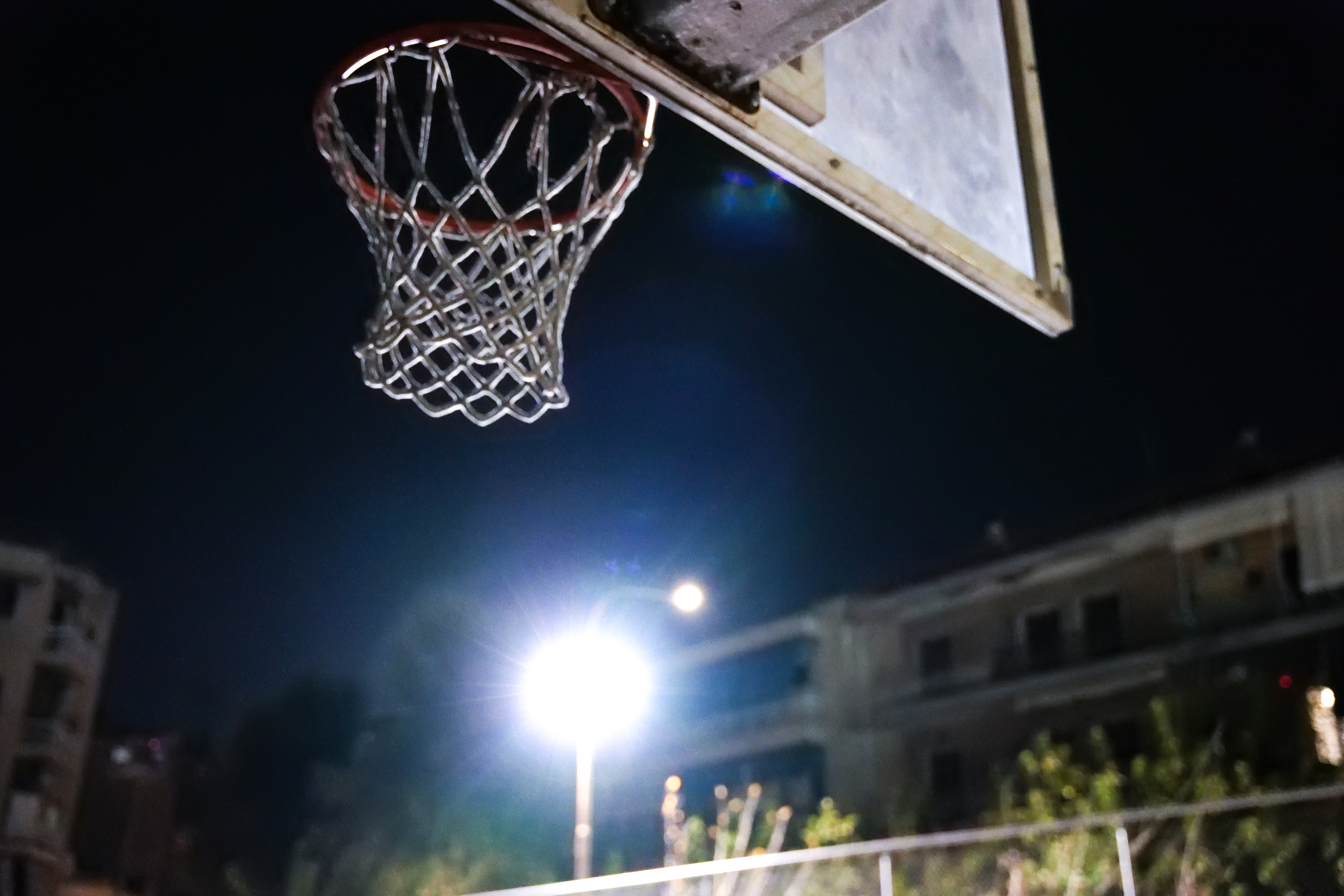 «Θα φέρει το Κύπελλο» – Πανηγυρίζοντας την πρόκριση στη γειτονιά του Γιάννη-3