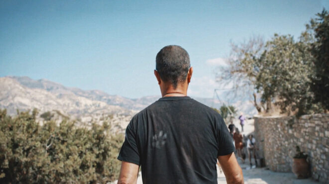 με-το-ντοκιμαντέρ-τάκης-ξεκινά-το-φε-563815621