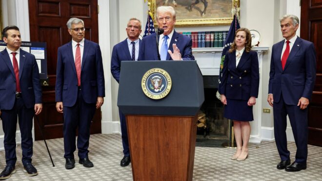 ηπα-ο-τραμπ-συνδέει-τον-αυτισμό-με-την-563828233