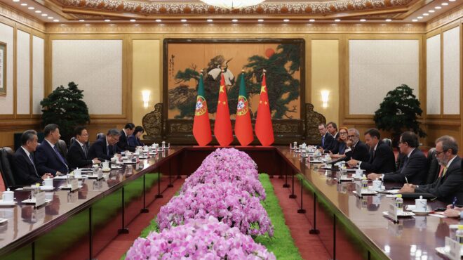 μεγάλη-μείωση-των-κινεζικών-εξαγωγών-563803459