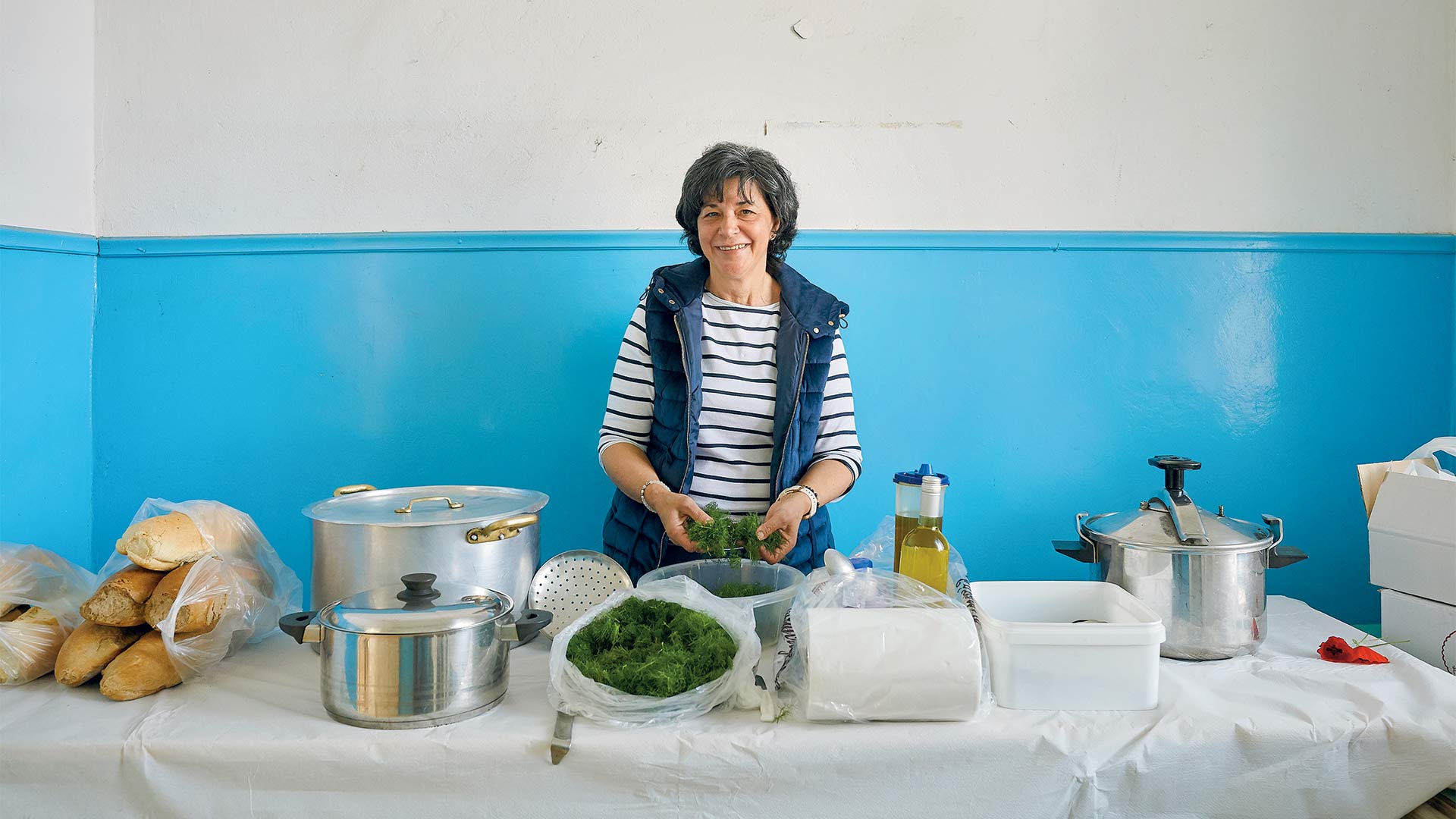 Στα χωράφια της Κρήτης για άγρια χόρτα-5