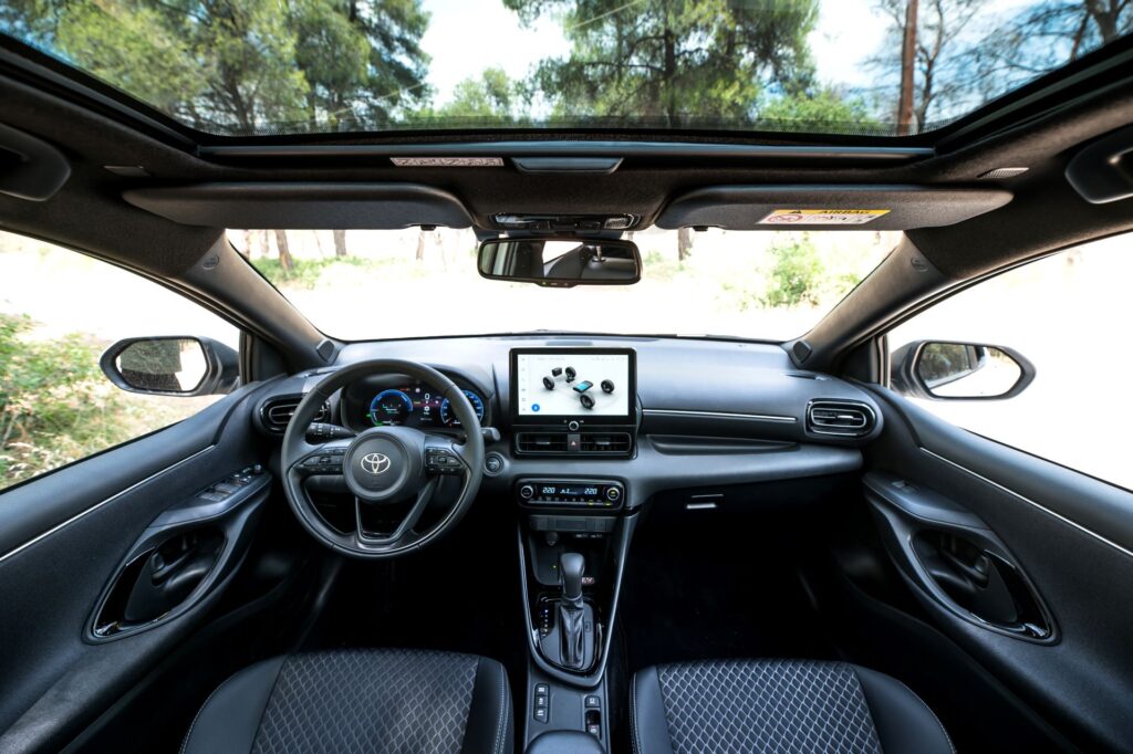 Συγκριτική δοκιμή: MG3 Hybrid+ – Peugeot 208 Hybrid 145 – Toyota Yaris Hybrid 130-5