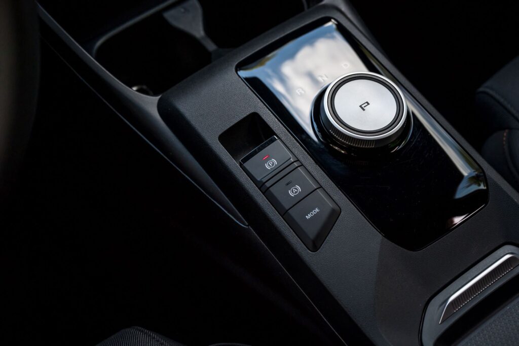 Συγκριτική δοκιμή: MG3 Hybrid+ – Peugeot 208 Hybrid 145 – Toyota Yaris Hybrid 130-8