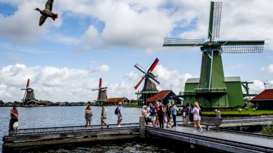 Ζάανσε Σχανς: Μοντέλο Βενετίας και στο χωριό των ανεμόμυλων της Ολλανδίας